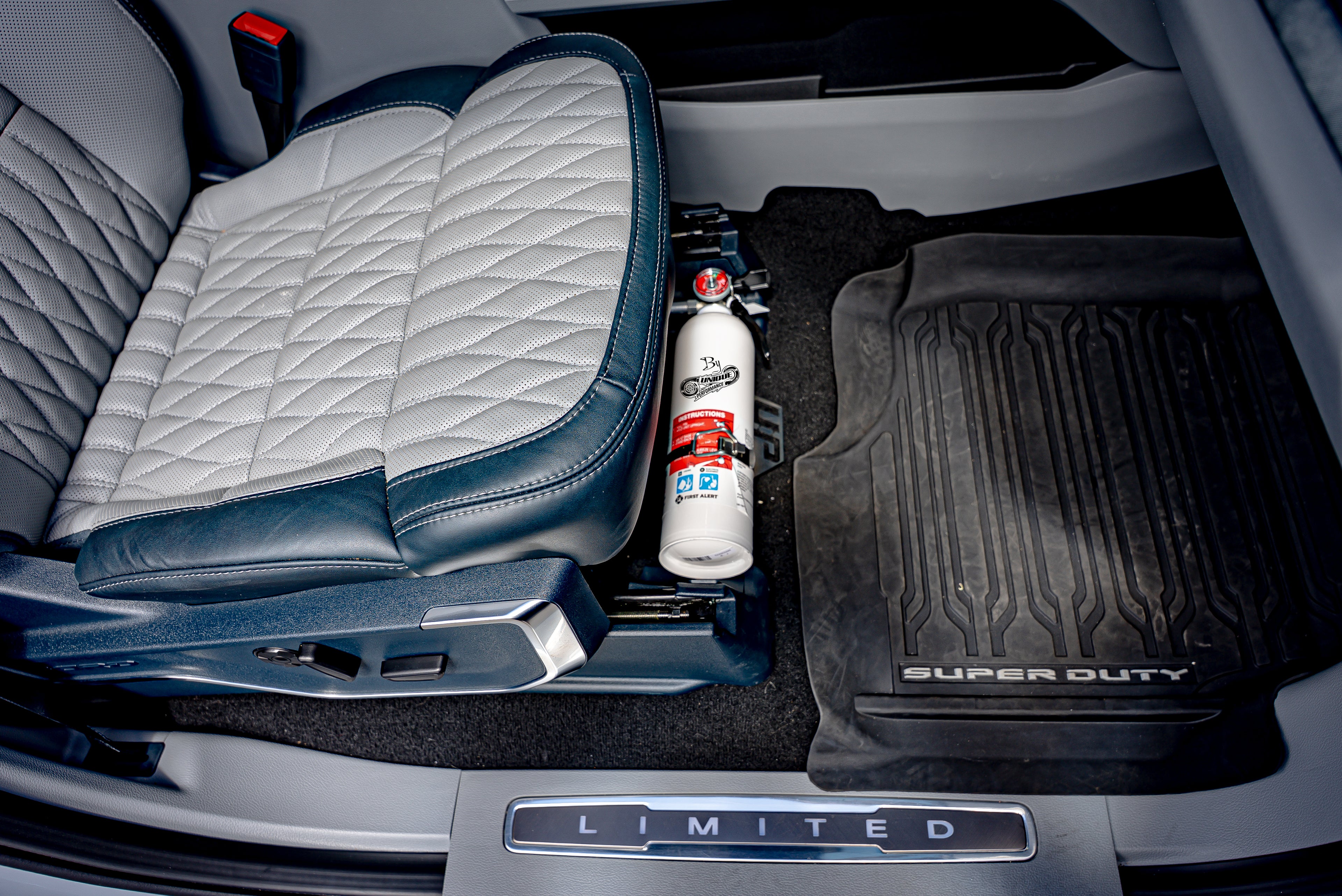 17 - Current Ford Stainless Fire Extinguisher Kit